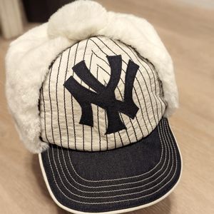 Vintage New York Yankee hat with wool